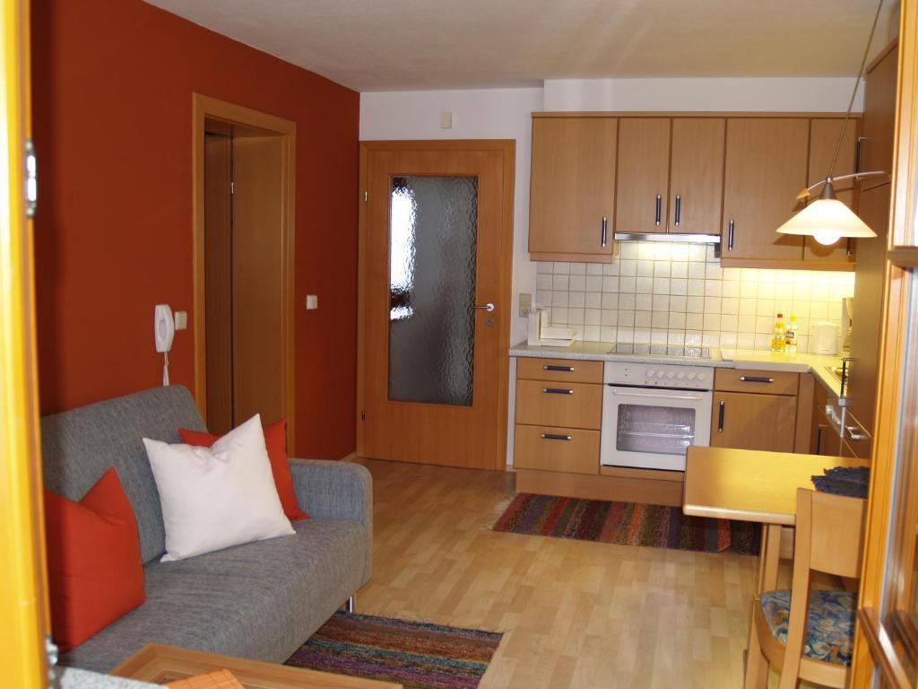 Ranner's Ferienwohnung Hermagor-Pressegger See Zimmer foto